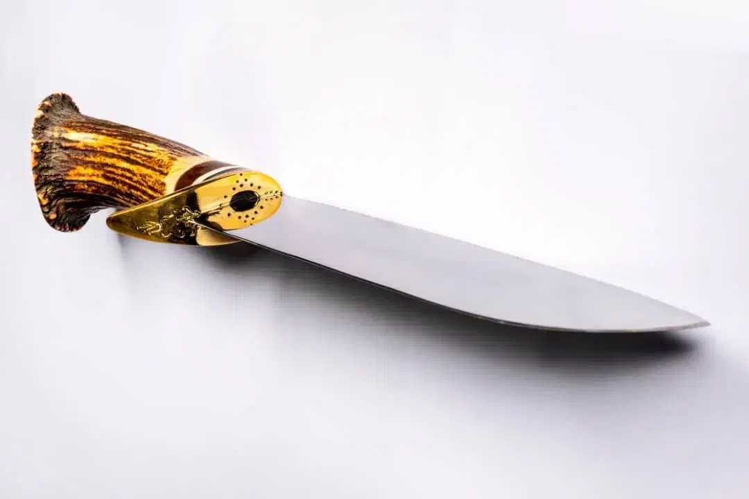 چاقو دانیال D.B|کلکسیون اشیاء عتیقه|بندر گز, |دیوار