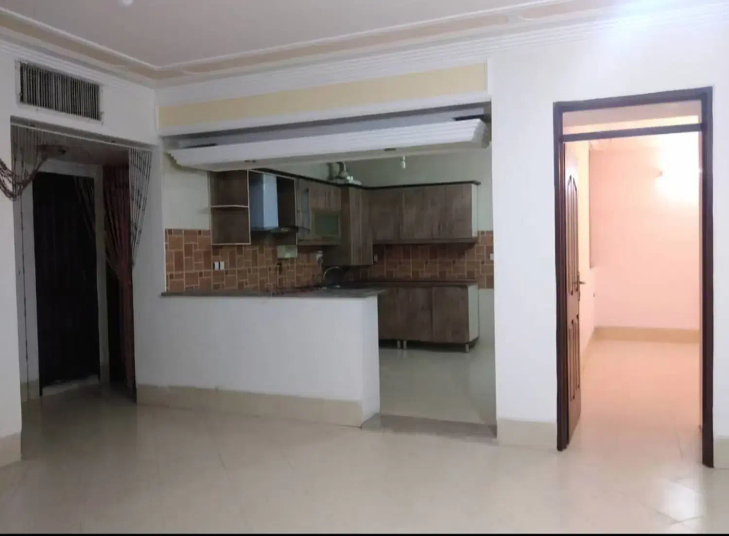 رهن واجاره آپارتمان شهرک لاله جوادیه|اجارهٔ آپارتمان|شیراز, جوادیه|دیوار