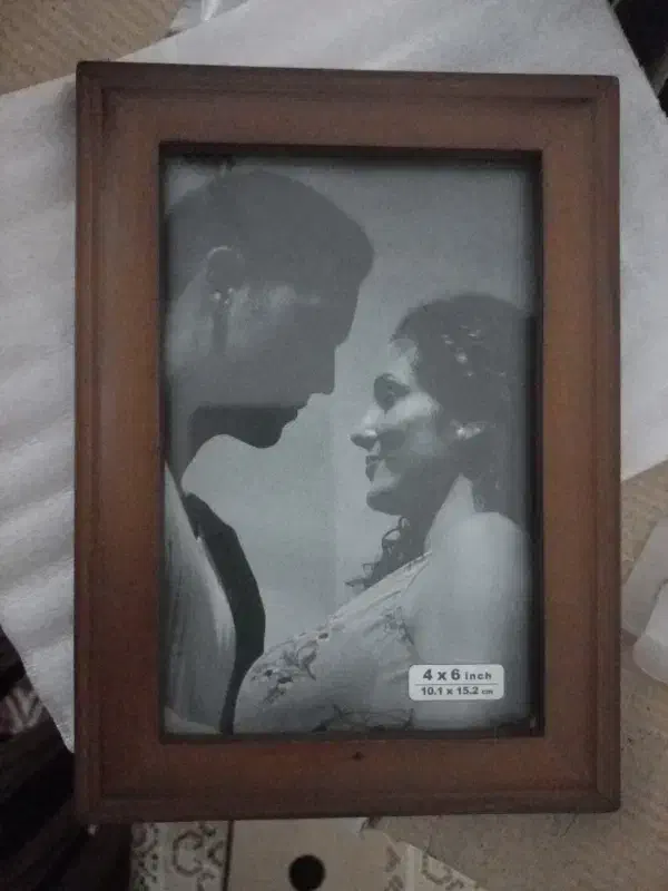 9 عدد قاب عکس چوبی به اندازه های مختلف به یک شکل|تابلو، نقاشی، عکس|تهران, تهرانپارس جنوبی|دیوار