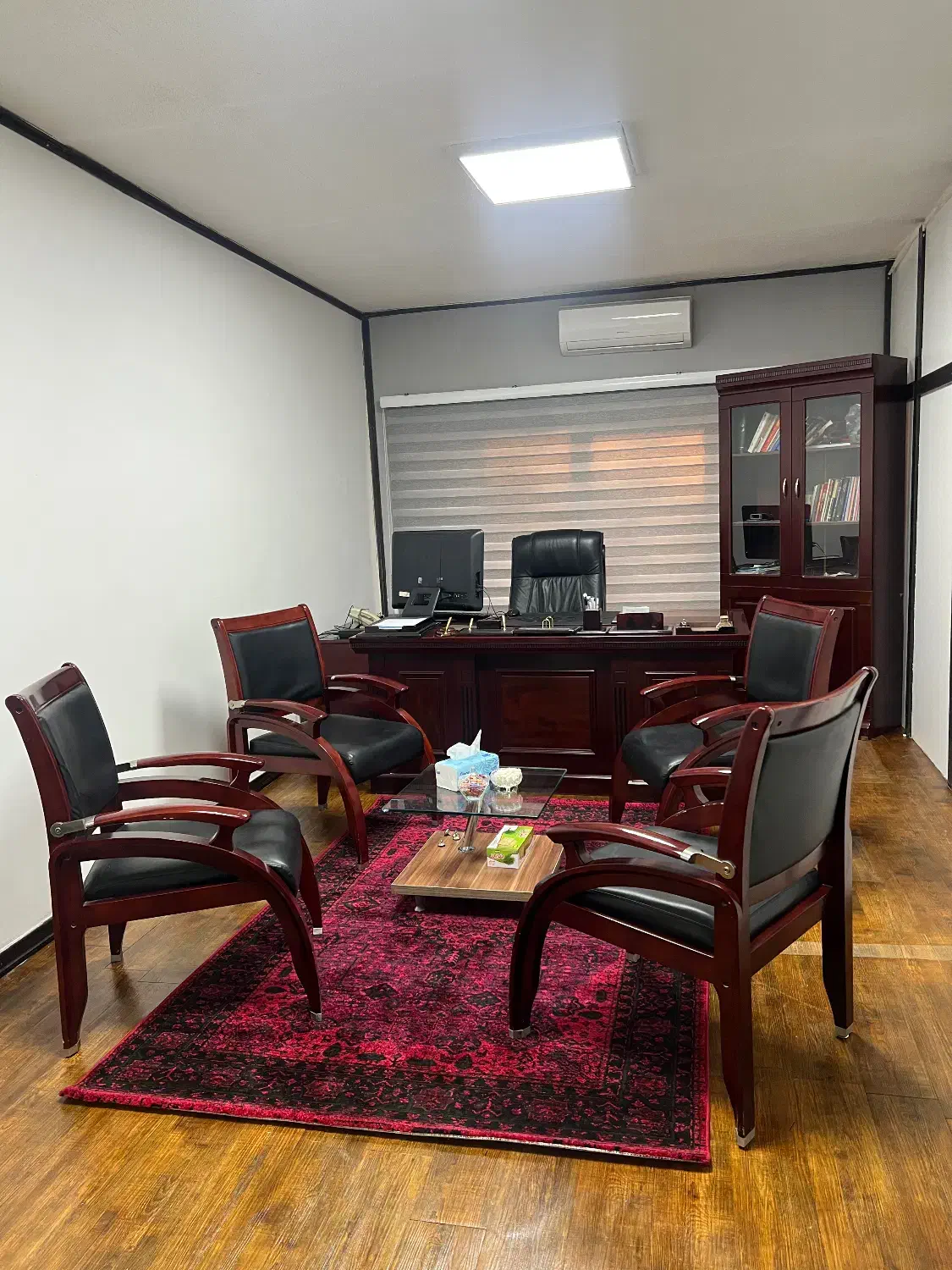 اجاره روزانه و ساعتی دفتر وکالت|اجارهٔ کوتاه‌مدت دفتر کار و فضای آموزشی|تهران, گلستان (شهرک راه آهن)|دیوار