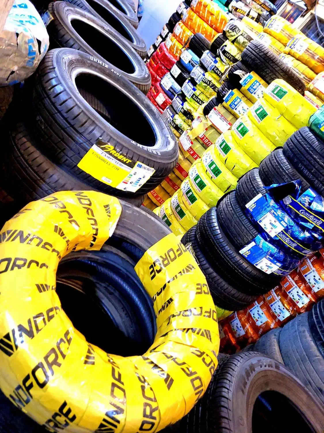 لاستیک ۱۹۵.۵۰.۱۶ رودکروزا به همراه نصب کامل|قطعات یدکی و لوازم جانبی|کرمانشاه, |دیوار