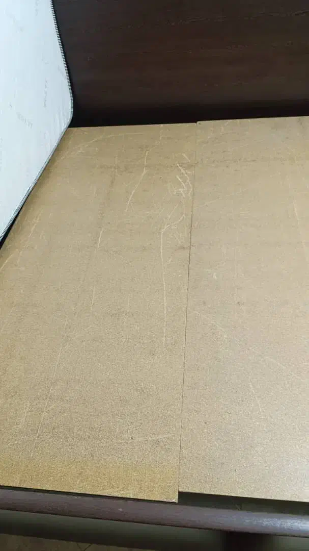 تخت دونفره وتشک طبی|تخت و سرویس خواب|شاهینشهر, شهرک گلدیس|دیوار