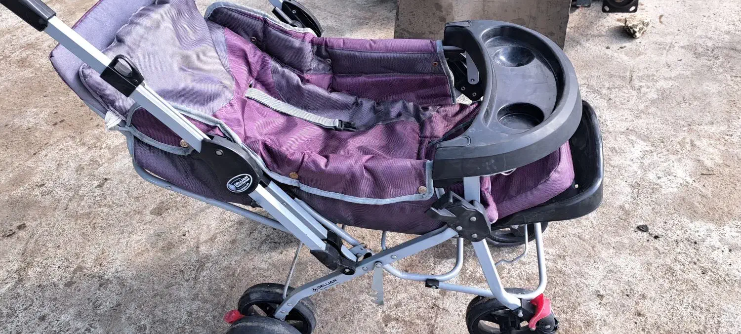 کالسکه نوزاد|کالسکه و لوازم جانبی|آباده, |دیوار