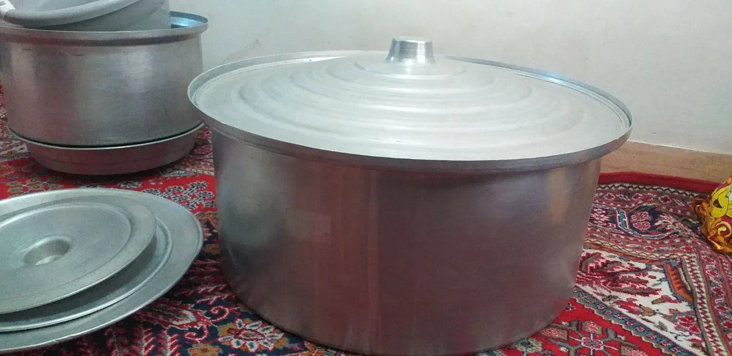 قابلمه روحی بزرگ|ظروف پخت‌وپز|قم, شهرک فاطمیه|دیوار