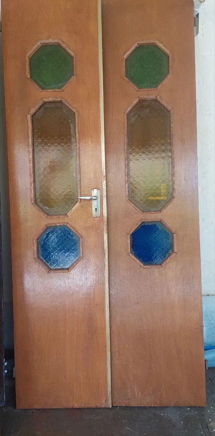 درب چوبی و چارچوب فلزی|مصالح و تجهیزات ساختمان|کرمان, |دیوار