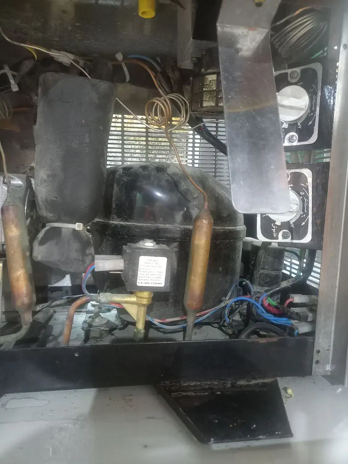 تعمیرات یخ در بهشت و دستگاه بستنی|کافی‌شاپ و رستوران|پاکدشت, پاکدشت (مامازند)|دیوار