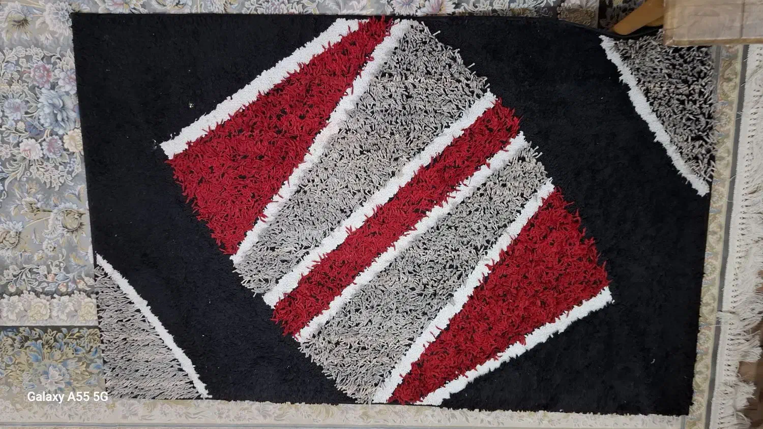 فرش ماشینی شیک|فرش|همدان, |دیوار