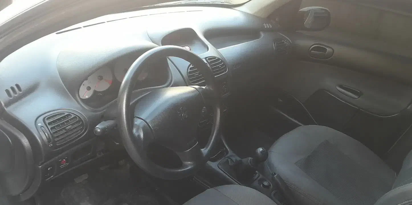 بی نظیر ترین پژو ۲۰۶ مدل ۹۷|خودرو سواری و وانت|تهران, تهرانپارس غربی|دیوار