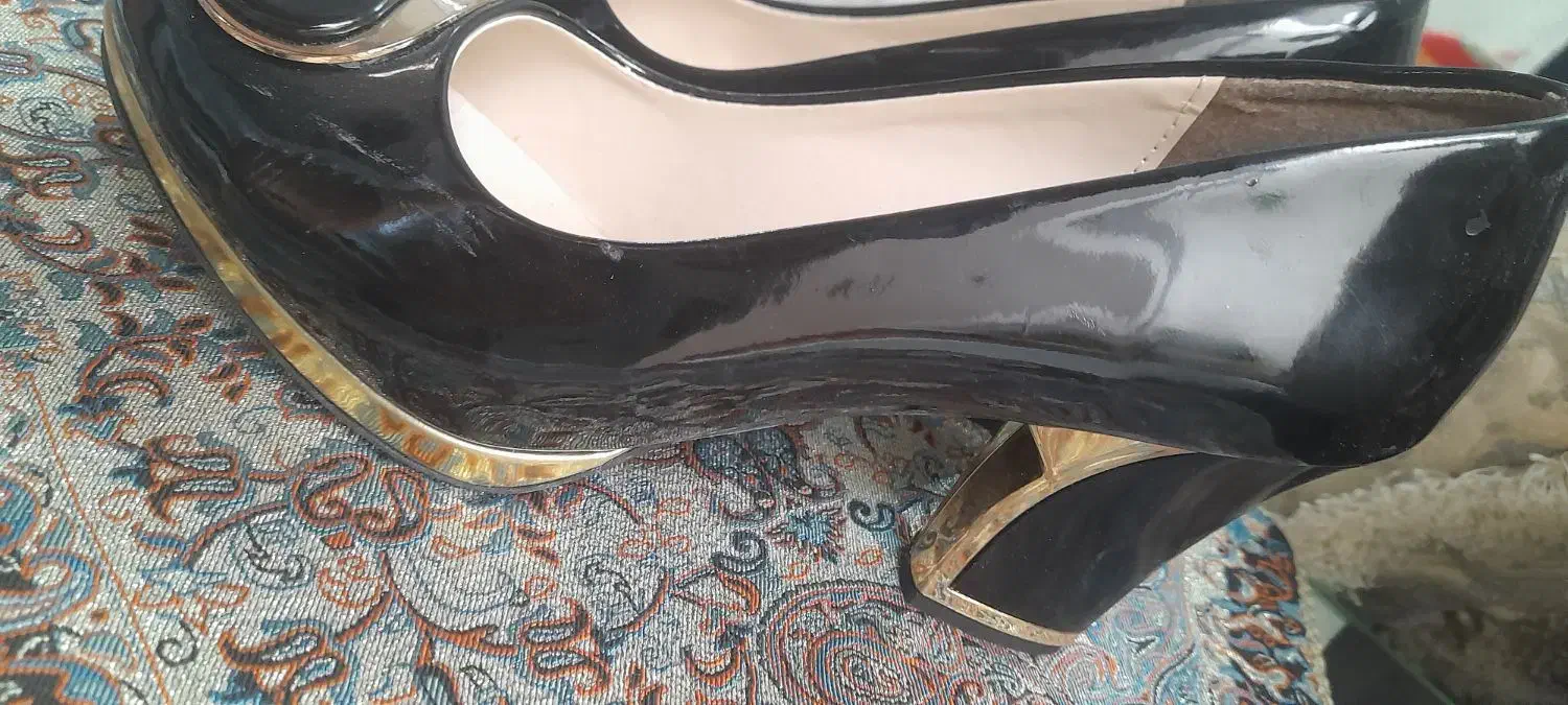 کفش مجلسی|کیف، کفش، کمربند|گرمسار, |دیوار