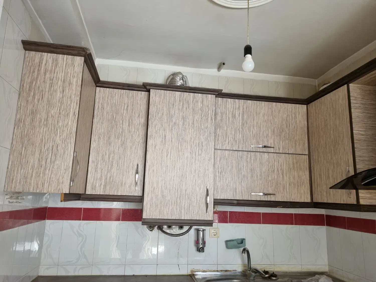 کابینت بدنه فلز درب ام دی اف با سینک|مصالح و تجهیزات ساختمان|زنجان, |دیوار