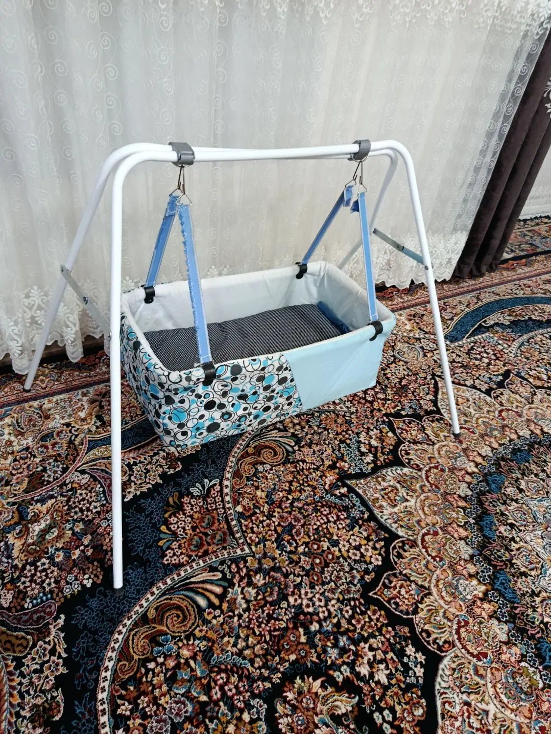 گهواره|تخت و صندلی بچه|رفسنجان, |دیوار