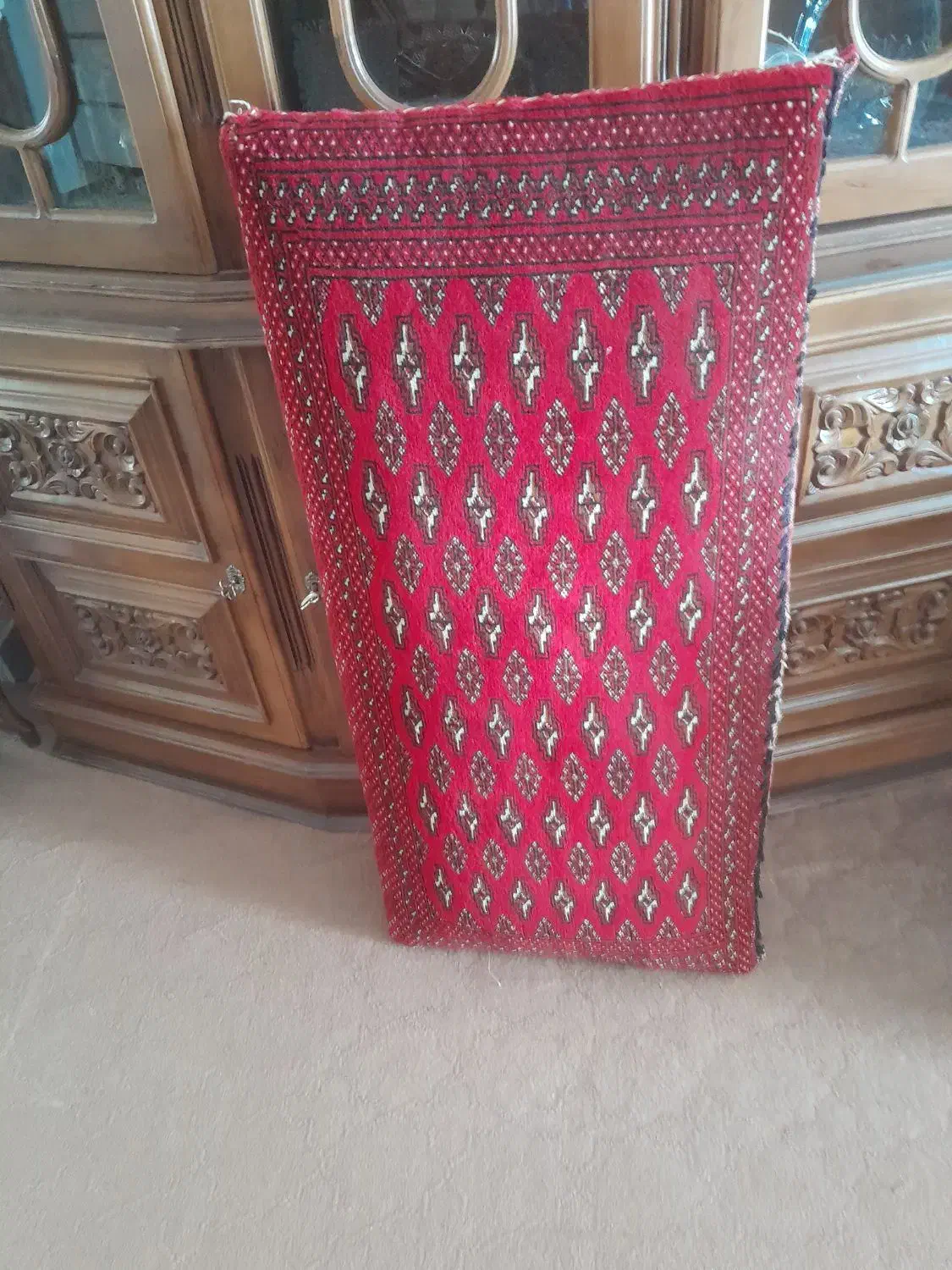 پشتی دست دوم|پشتی|دماوند, گیلاوند|دیوار