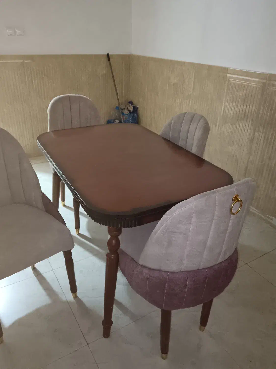 نهار خوری 4نفره|میز و صندلی غذاخوری|مهاباد (آذربایجان غربی), |دیوار