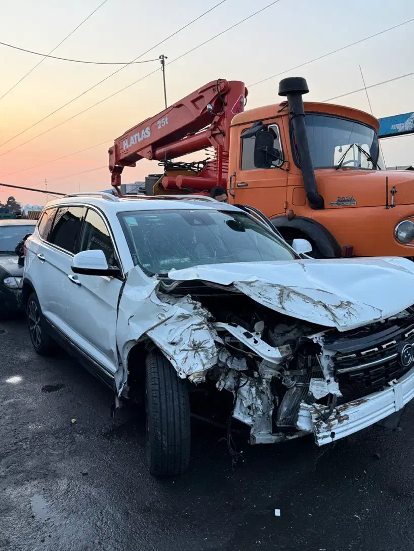 Fmc t5 ۱۴۰۲ تصادفی|خودرو سواری و وانت|تهران, تهرانپارس شرقی|دیوار