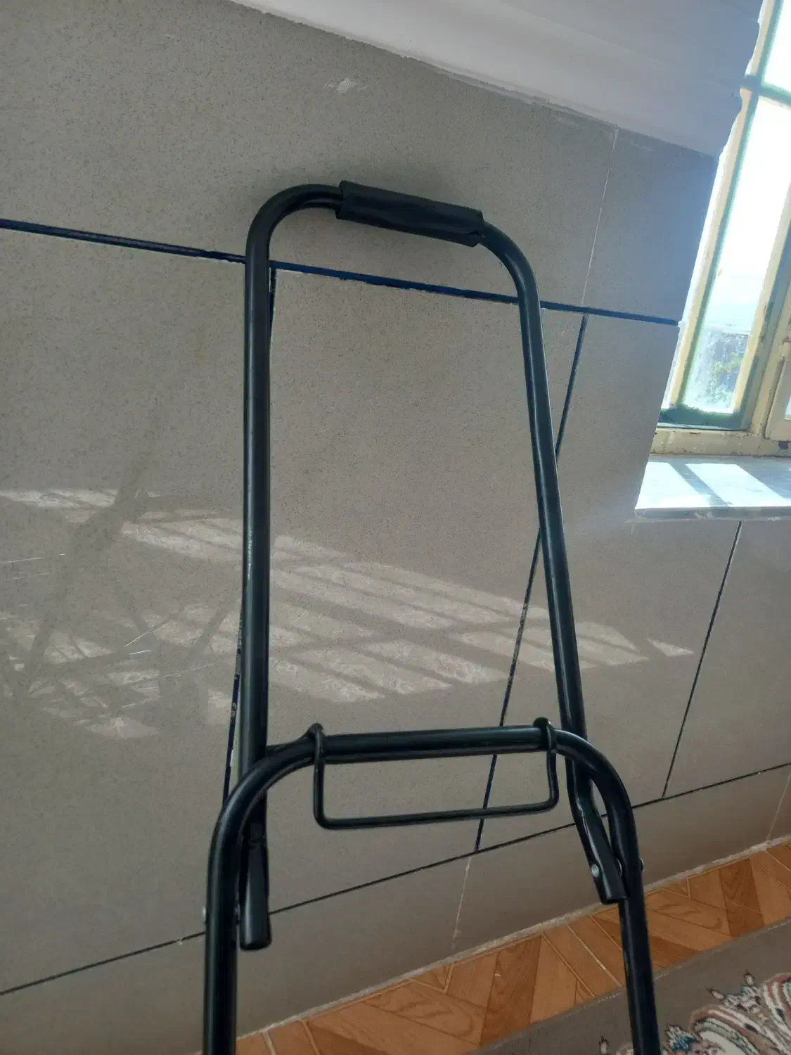 چرخ کوله بر|ابزارآلات|سیدان, |دیوار