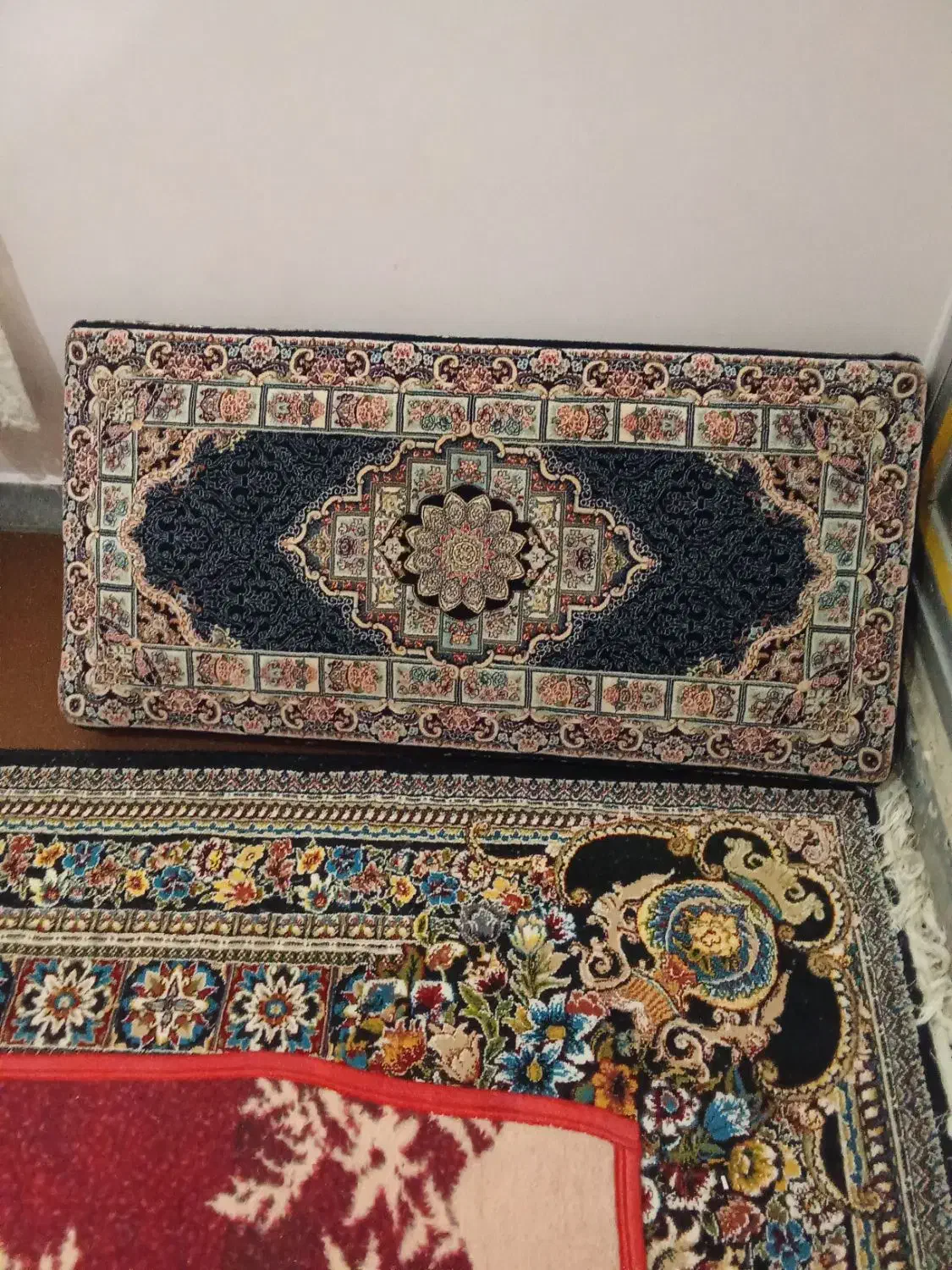 یک جفت پشتی سالم سالم|پشتی|همدان, |دیوار