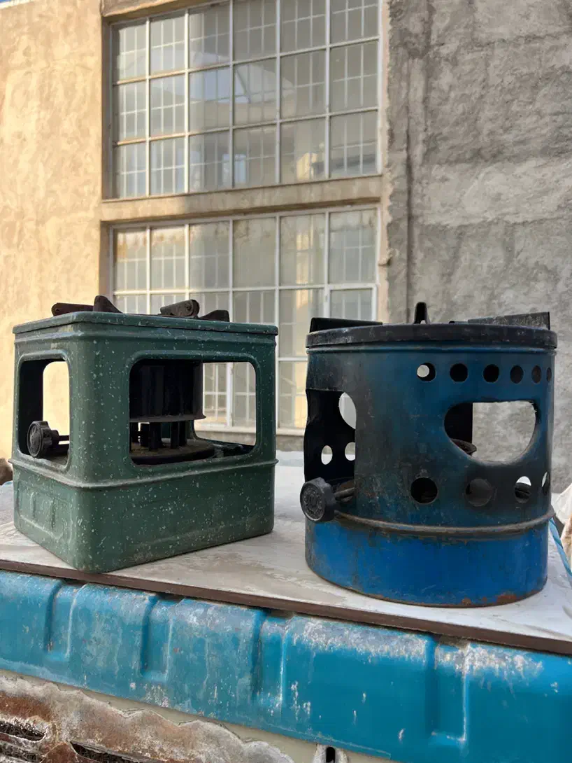 ۲ عدد چراغ نفتی سالم / مناسب مسافرت|کوهنوردی و کمپینگ|مشهد, وکیلآباد|دیوار