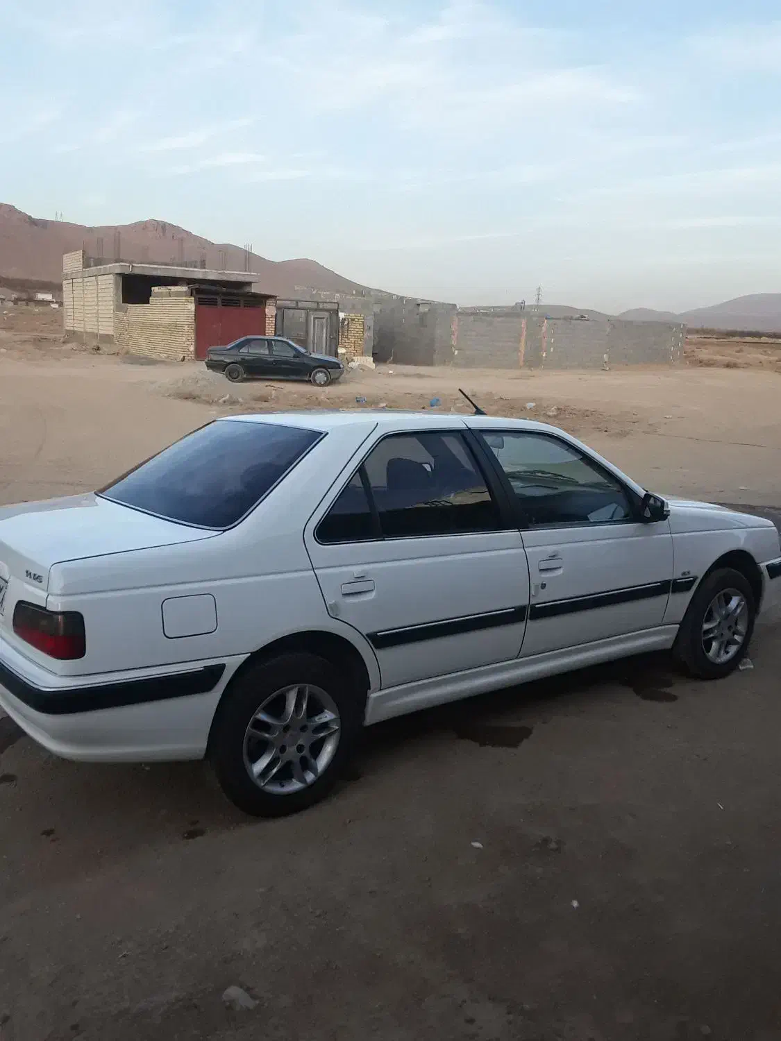 پارس ۴۰۲|خودرو سواری و وانت|گندمان, |دیوار