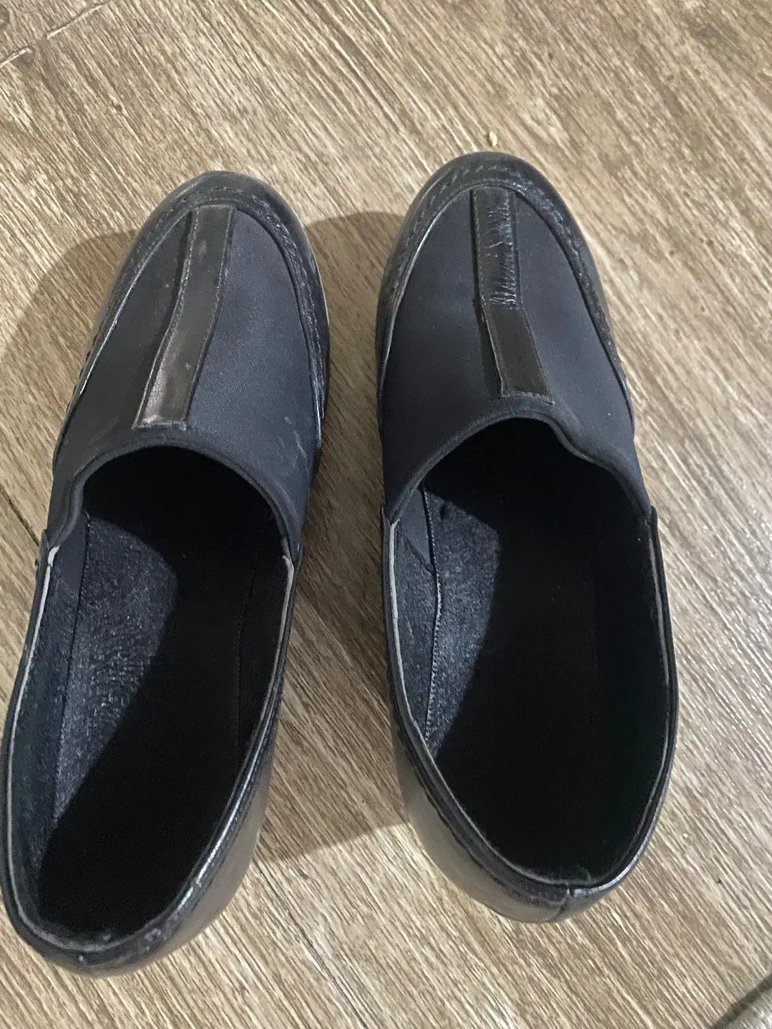 کفش شیک|کیف، کفش، کمربند|ری, دیلمان|دیوار