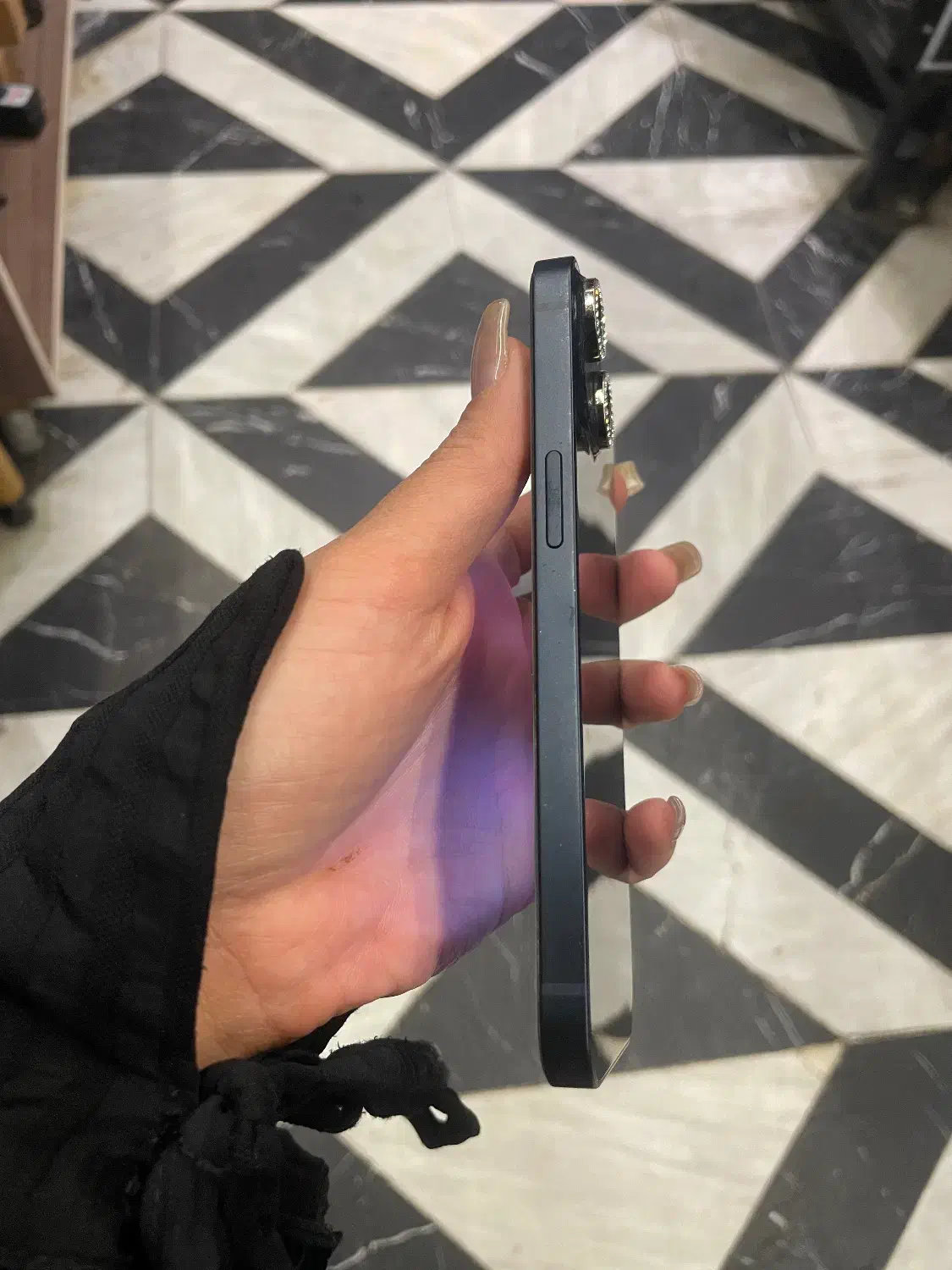 ایفن 13|موبایل|بابل, |دیوار