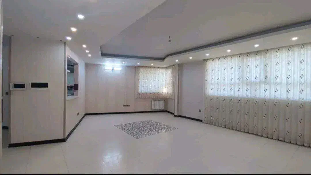 آپارتمان230متر/3خواب/تکواحدی/تاپ لوکیشن|اجارهٔ آپارتمان|قم, سالاریه|دیوار