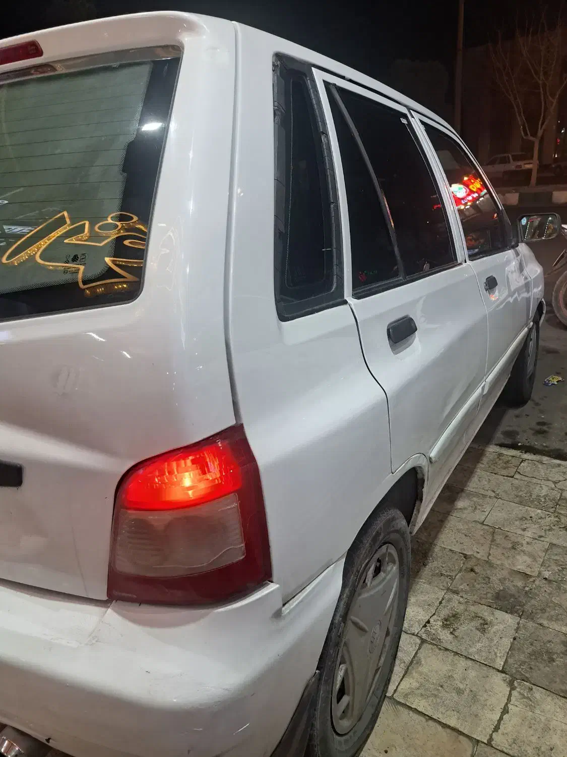 ۱۱۱ مدل ۹۰|خودرو سواری و وانت|دلیجان, |دیوار