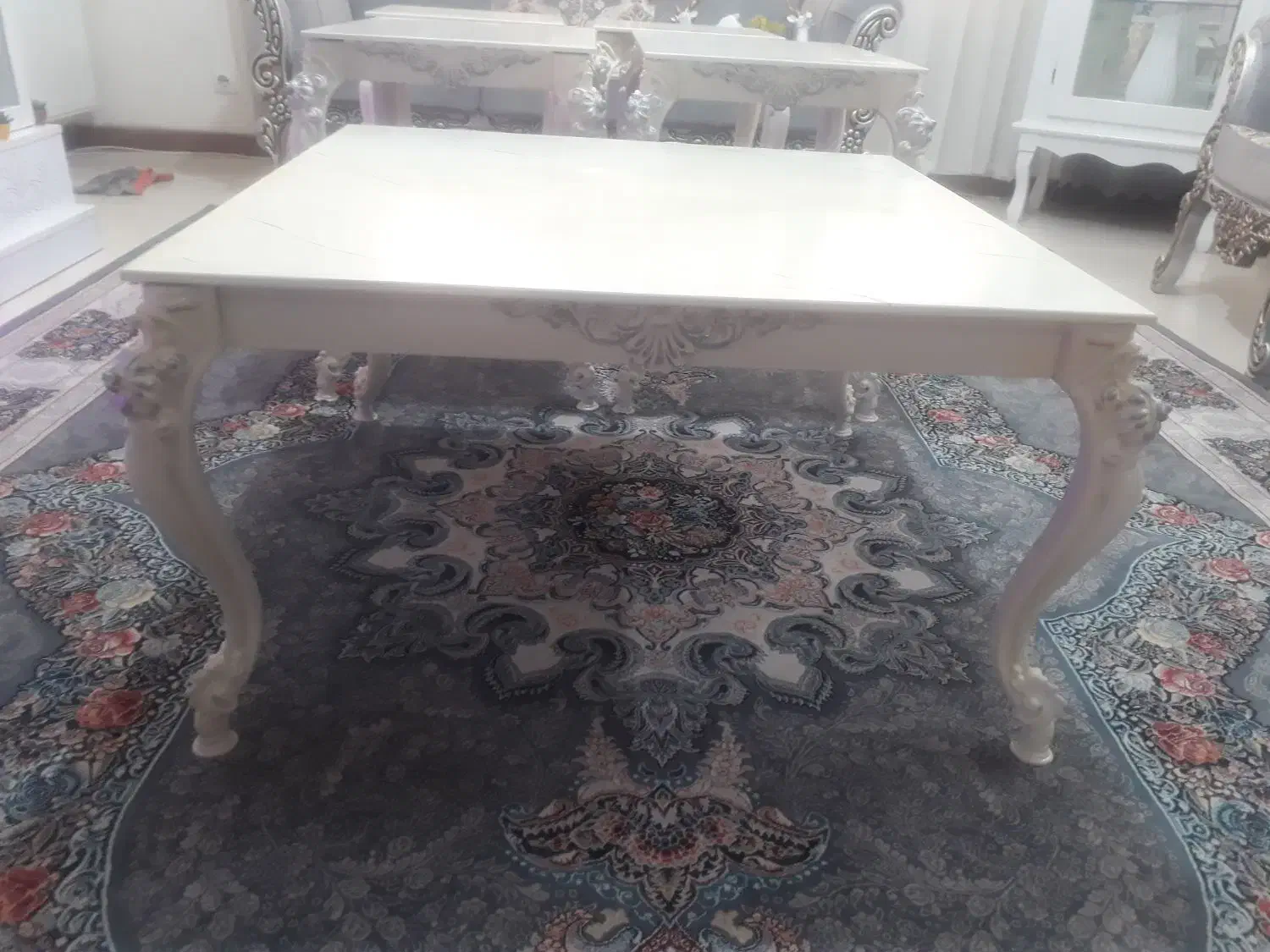 ۵ عدد عسلی وجلو مبلی|مبلمان خانگی و میز عسلی|شاهینشهر, برخوار غرب|دیوار