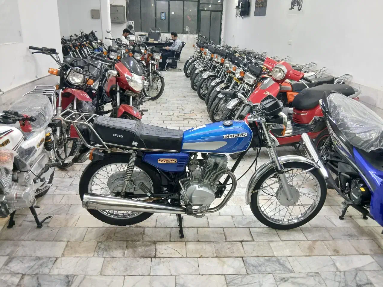 موتر سیکلت پیشرو موتر مدل 86|موتورسیکلت|میناب, |دیوار