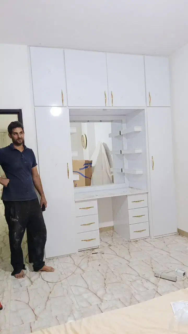 نصب و تعمیر کابینت و کمد، نرده استیل و PVC سقف|خدمات پیشه و مهارت|کرمانشاه, |دیوار