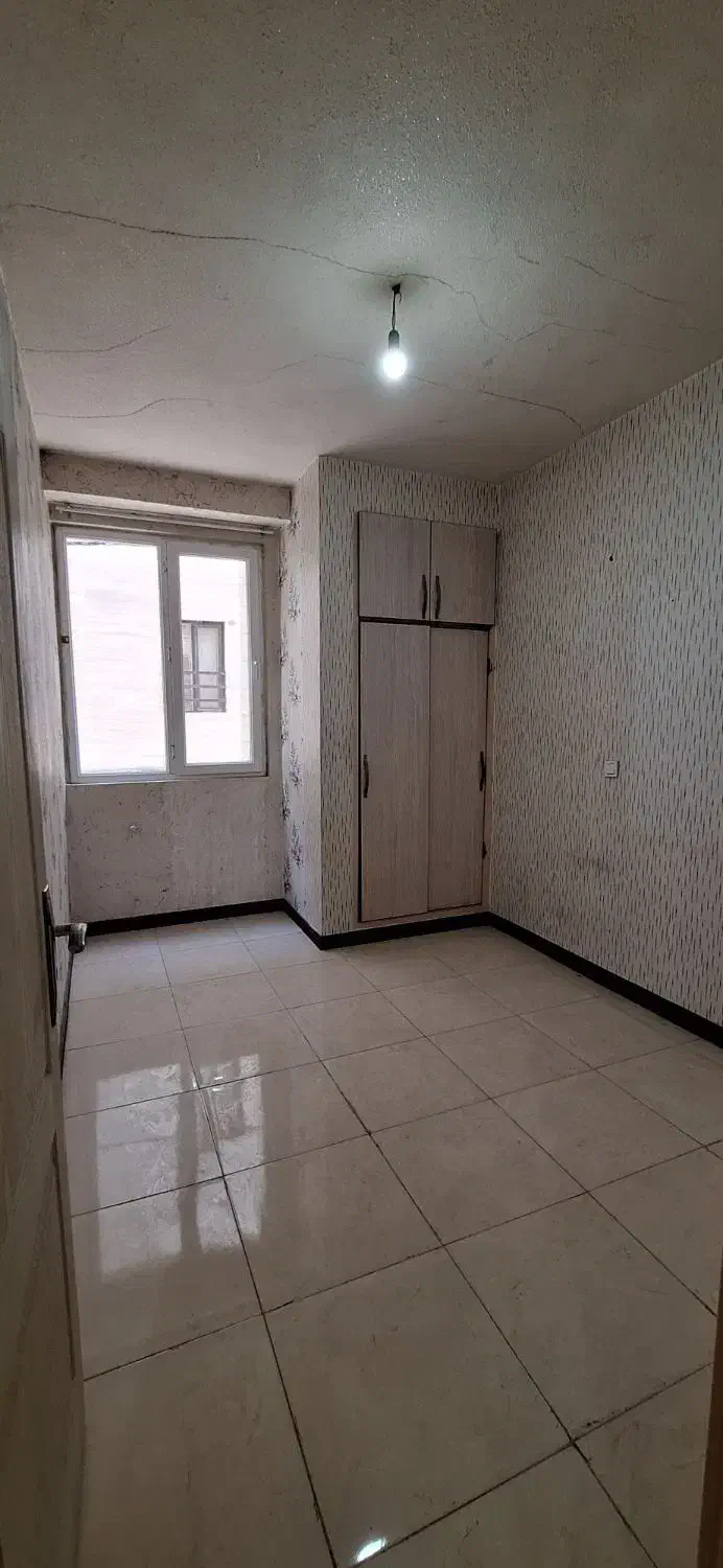 45 متر / دکتر هوشیار / خوش نقشه / آسانسوردار/تخلیه