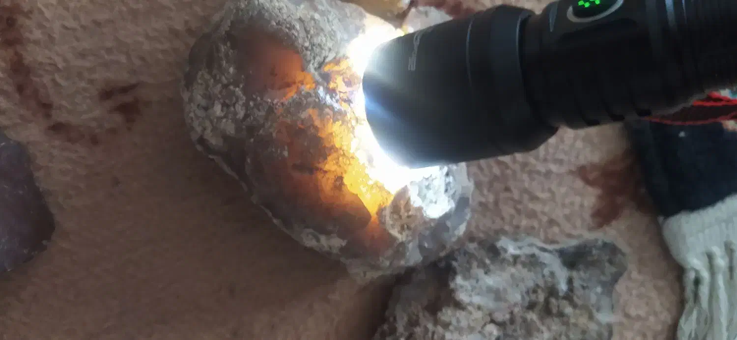 سنگ عقیق انگشتری|کلکسیون اشیاء عتیقه|آزادشهر, |دیوار