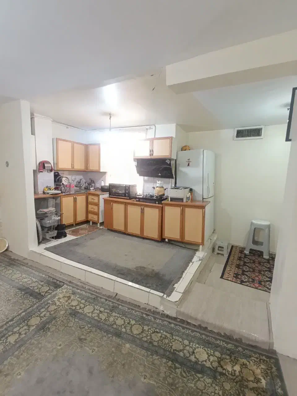 ۵۲ متری خوش نقشه با 800 میلیون وام آماده|فروش آپارتمان|تهران, مولوی|دیوار