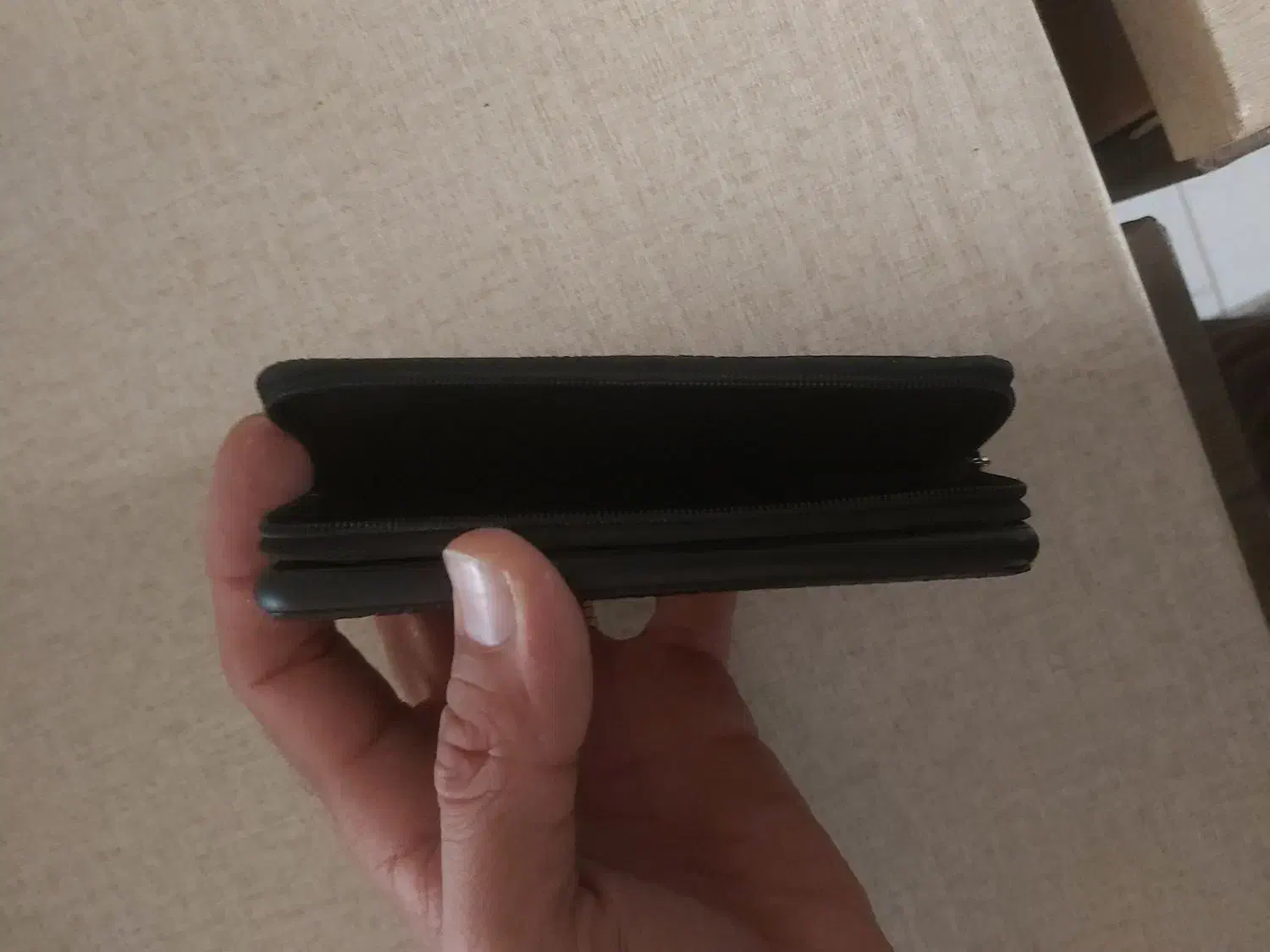 پاور بانک ۴۰۰۰ جلد چرمی|لوازم جانبی موبایل و تبلت|اصفهان, سیچان|دیوار