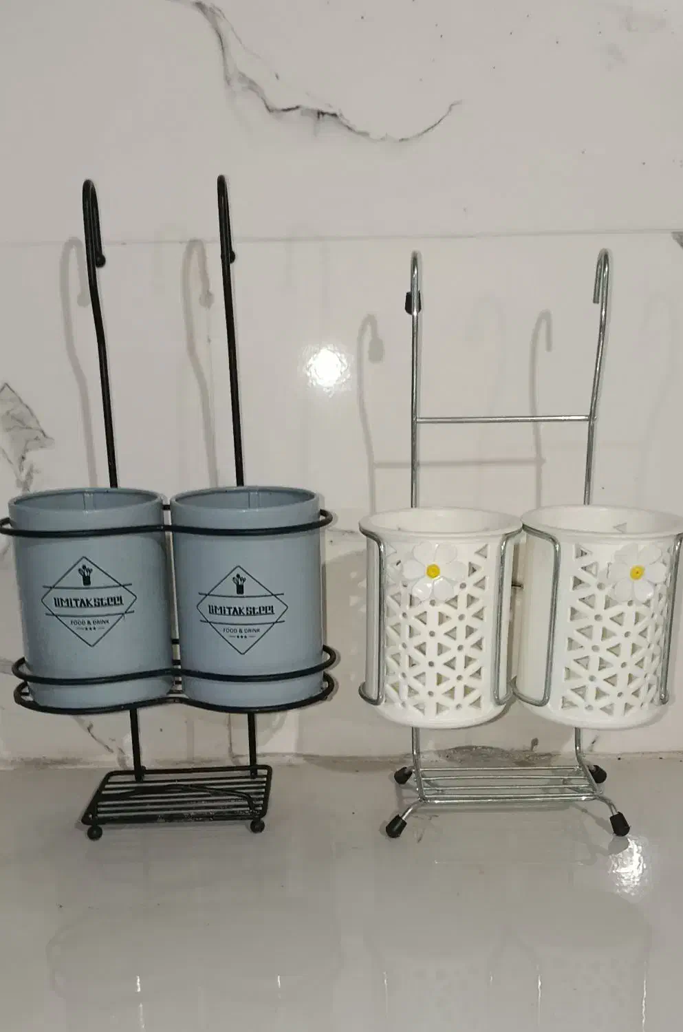 جا قاشقی و جا نونی|ظروف نگهدارنده، پلاستیکی، یک‌بارمصرف|بهبهان, |دیوار