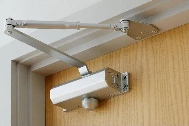 تعمیر و نصب تخصصی آرام بند قفل‌های برقی مقابل برقی|خدمات پیشه و مهارت|کرمان, |دیوار