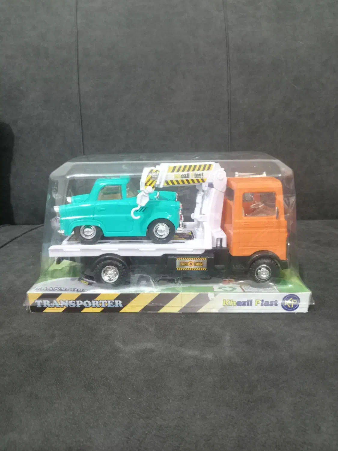 ماشین اسباب بازی|اسباببازی بچه|بومهن, |دیوار