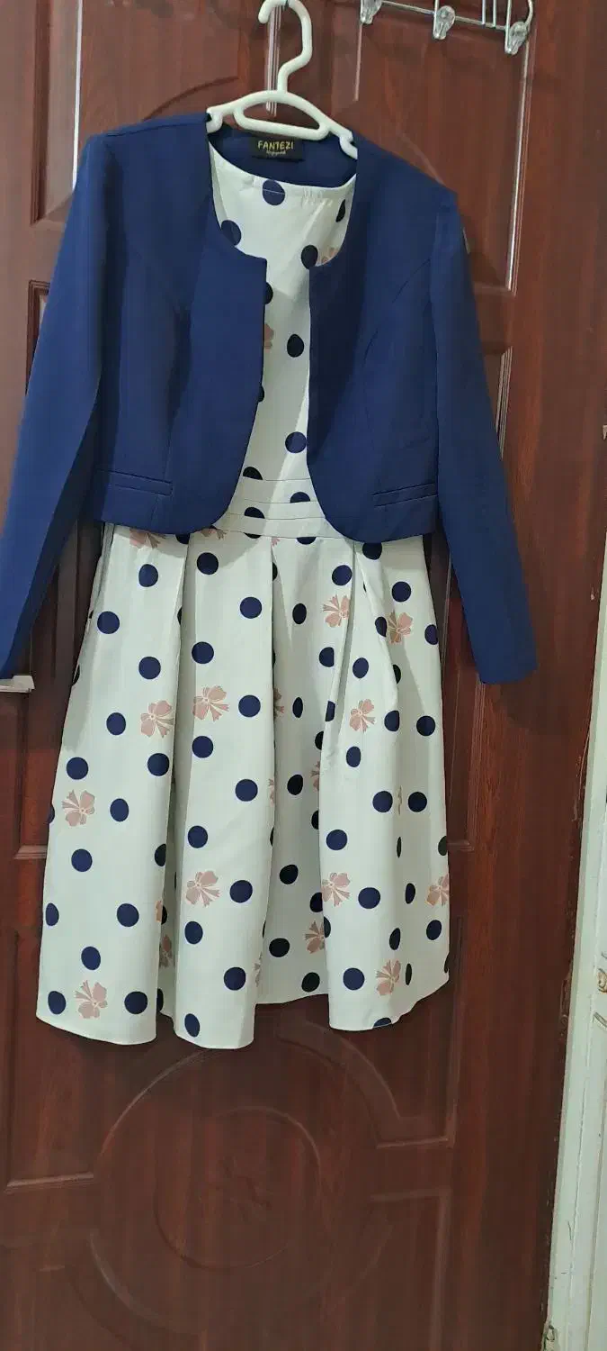 لباس سایز۴۰یک بار تن خورده|لباس|بوئین زهرا, |دیوار