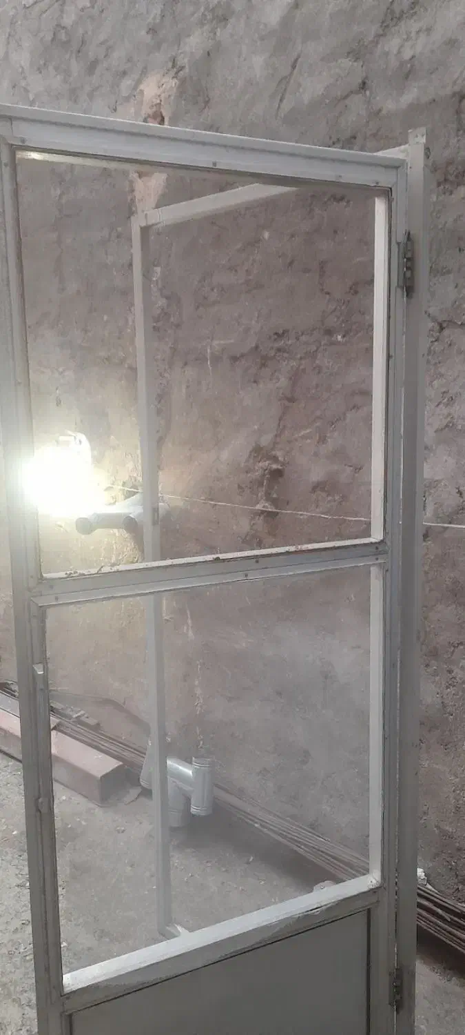 درب المینیوم|مصالح و تجهیزات ساختمان|مشهد, انقلاب|دیوار