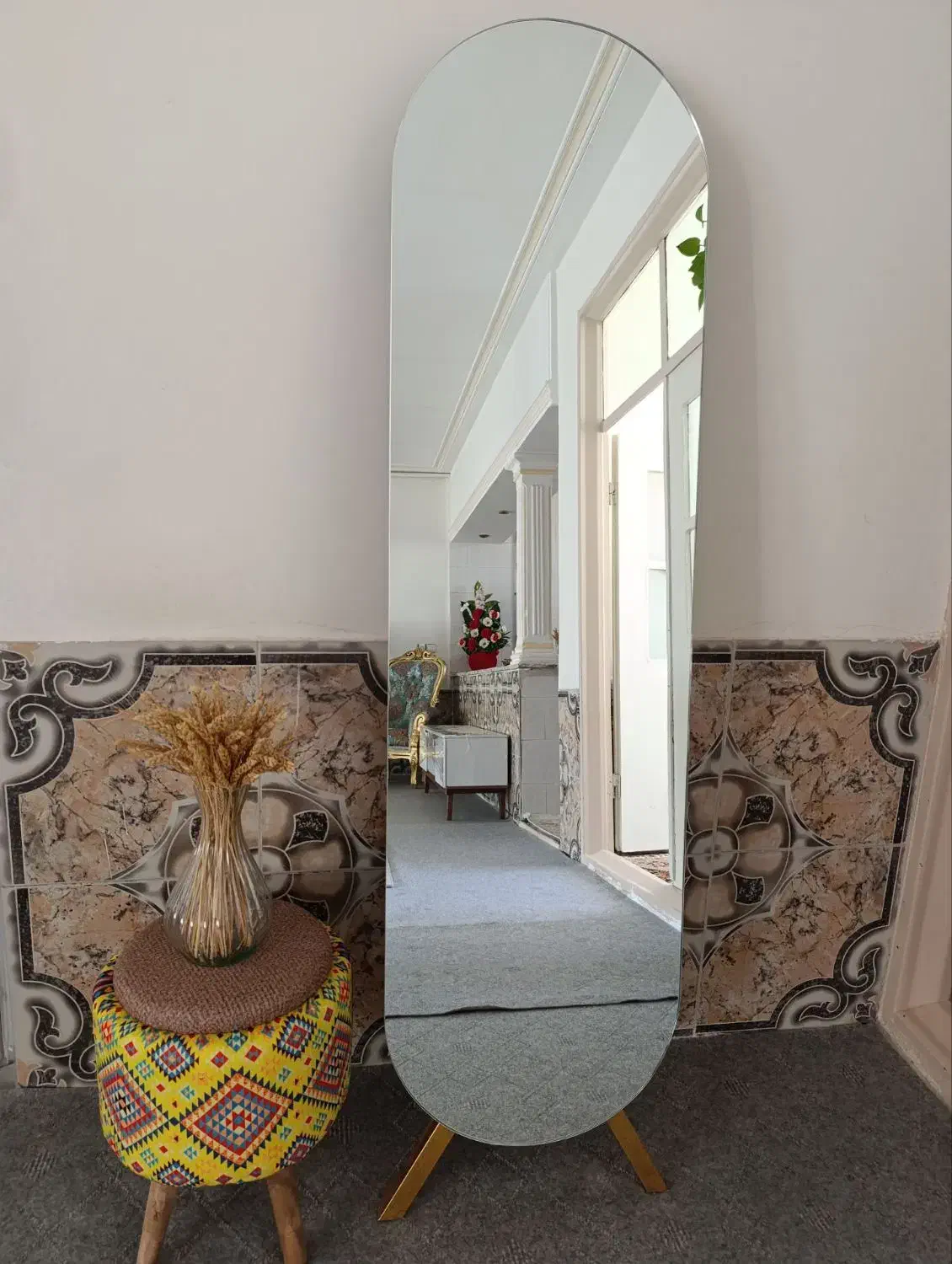 آینه قدی نو|آینه|تربت‌حیدریه, کوی شهید احمدزاده ملکی|دیوار