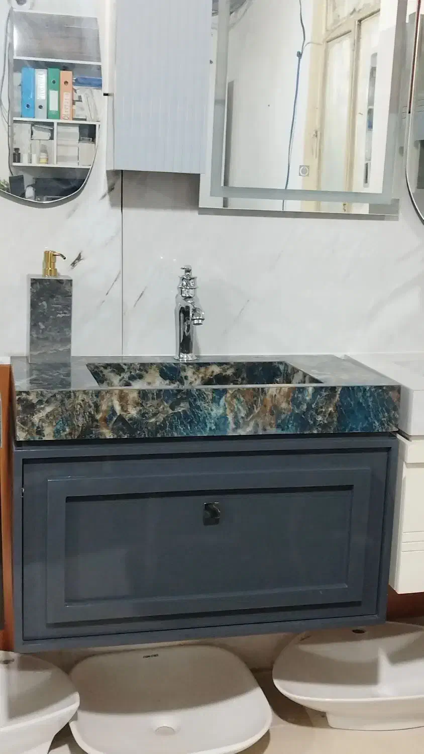 روشویی سرامیکی طرح آذین|لوازم سرویس بهداشتی|ماهدشت, |دیوار