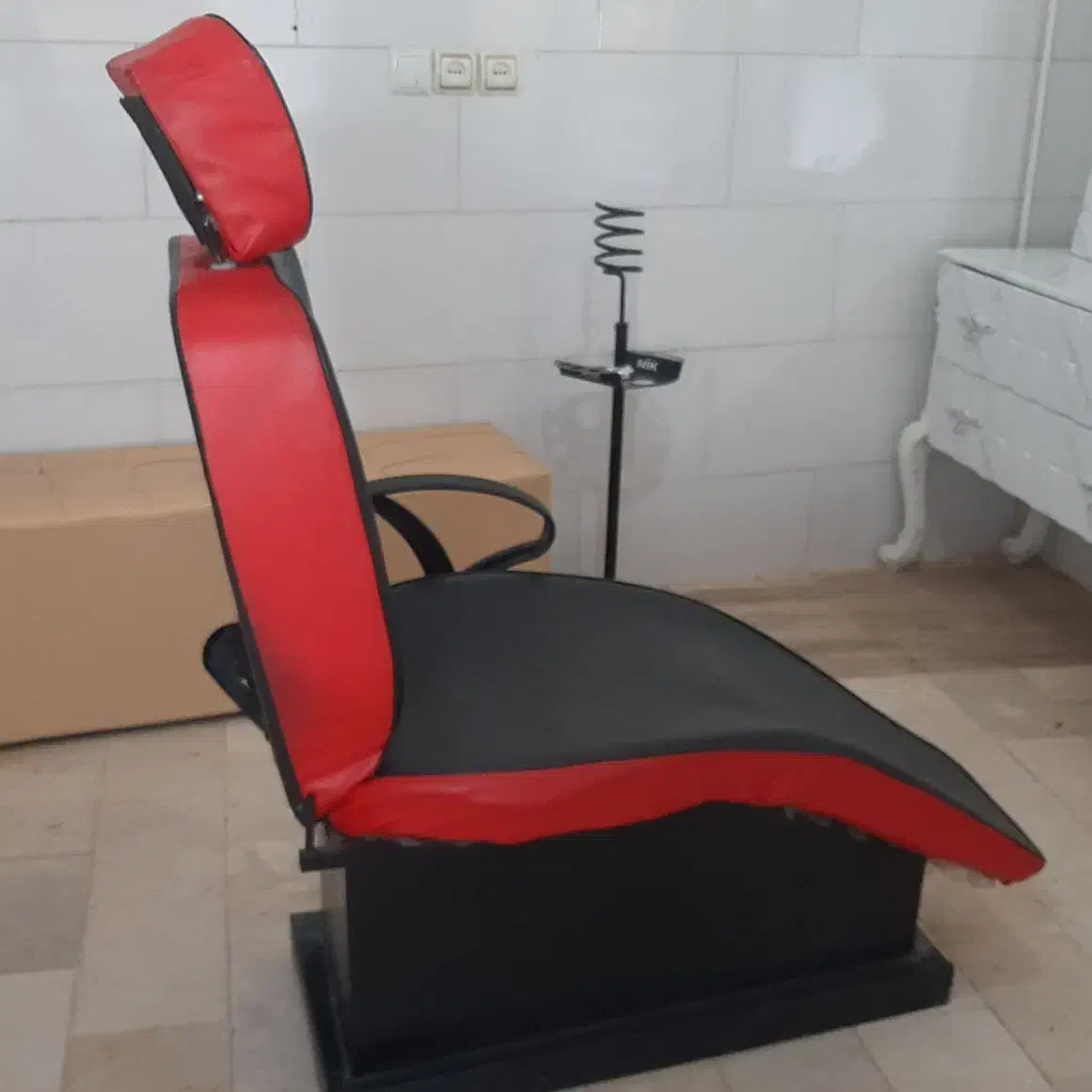 فروش ۴قلم وسایل آرایشگاه|آرایشگاه و سالنهای زیبایی|هرسین, |دیوار