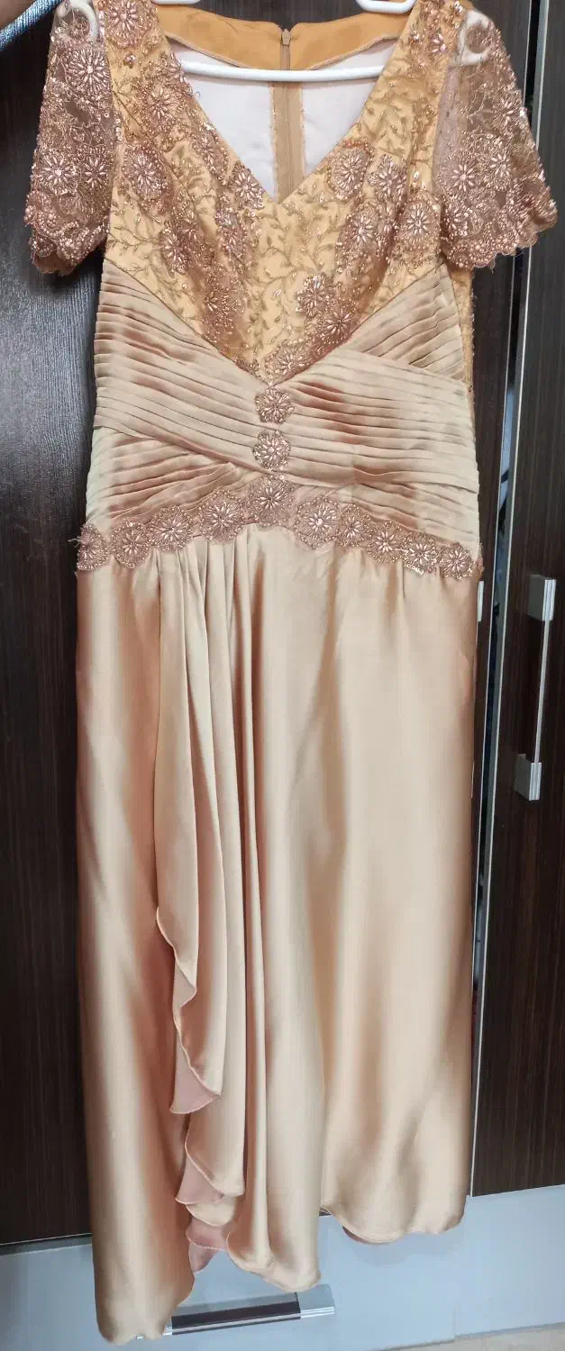 لباس مجلسی نو|لباس|رشت, دیانتی|دیوار