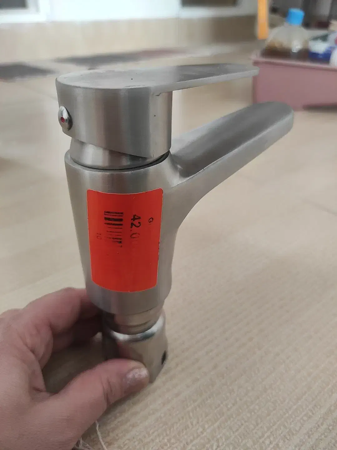 شیر روشویی و سرویس۲تومن|لوازم سرویس بهداشتی|اردبیل, |دیوار