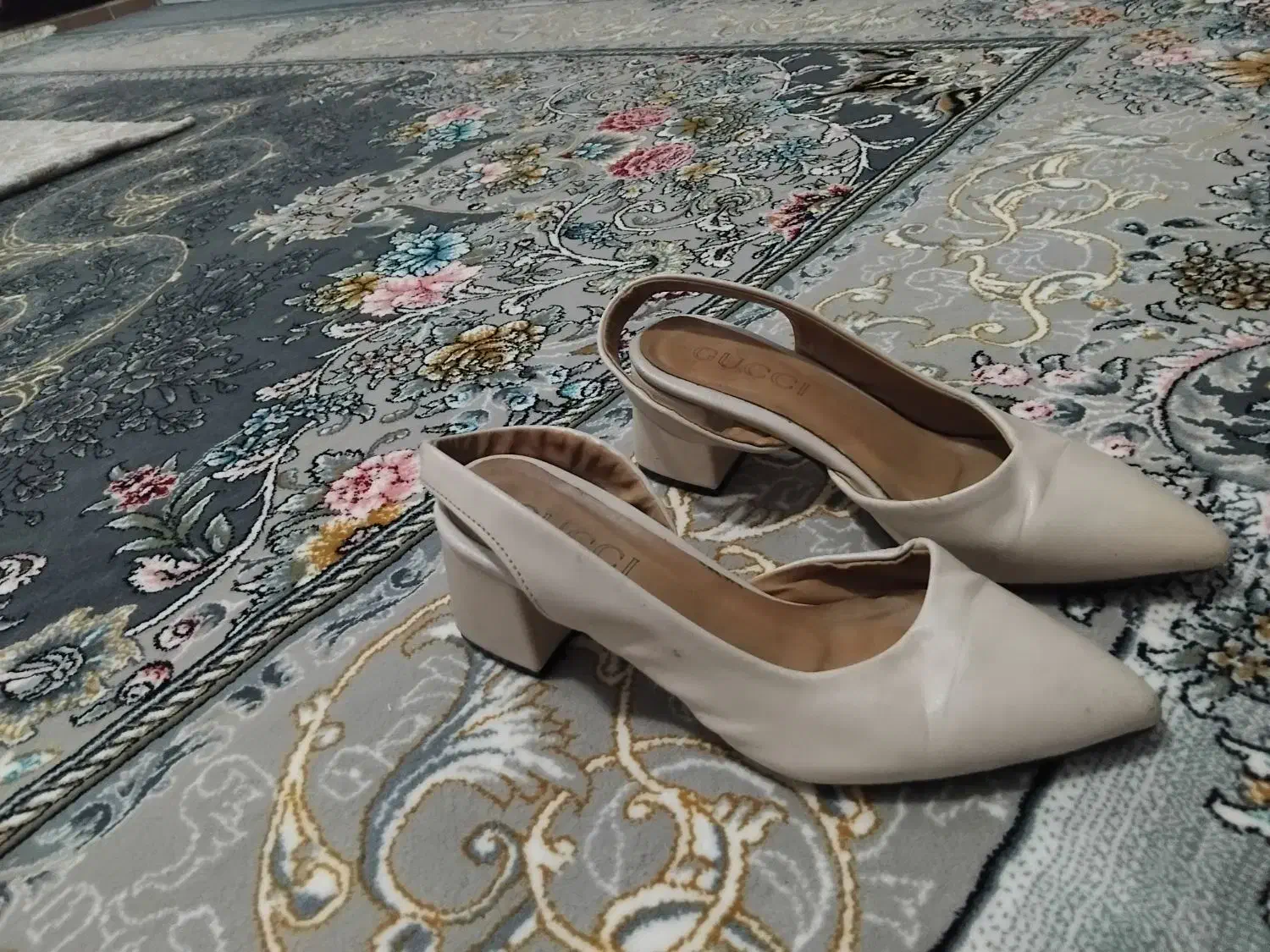 کفش و کیف|کیف، کفش، کمربند|گنبد کاووس, |دیوار