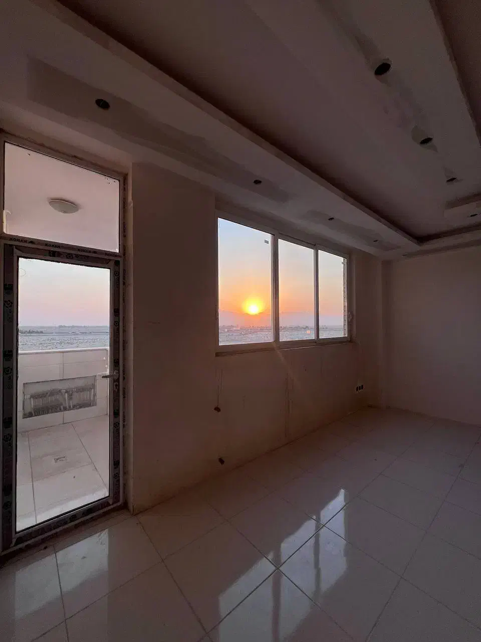 فروش فوری آپارتمان ۹۰ متر شهرک سیمرغ|فروش آپارتمان|اصفهان, جلالیه|دیوار