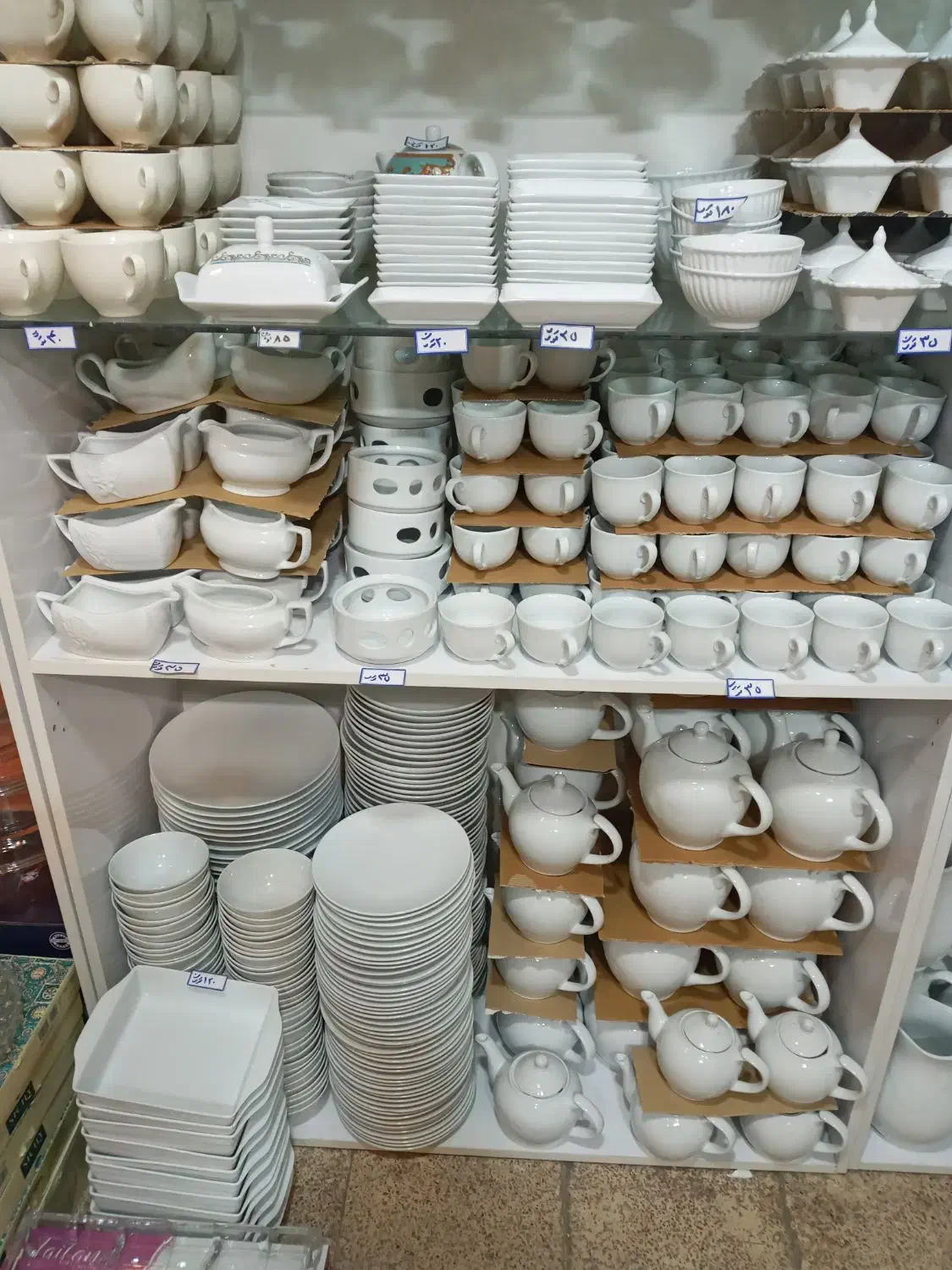 فنجان چای خوری چینی ، هر عدد ۳۵ تومان|ظروف سرو و پذیرایی|مشهد, بهارستان|دیوار