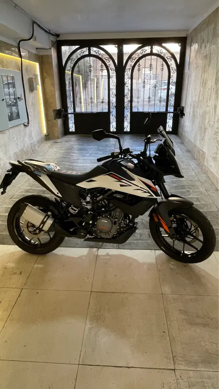 ktm ادونچر 250|موتورسیکلت|تهران, ونک|دیوار