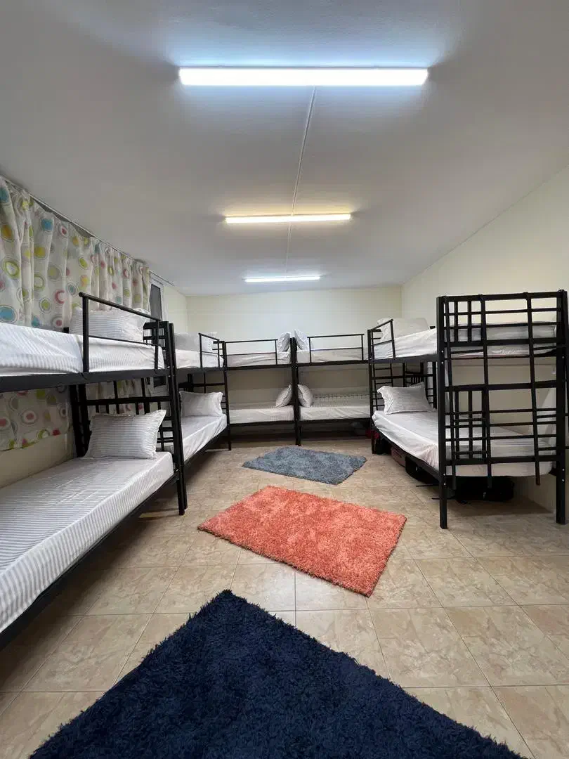 نیروی خدماتی خانم|استخدام سرایداری و نظافت|تهران, قیطریه|دیوار