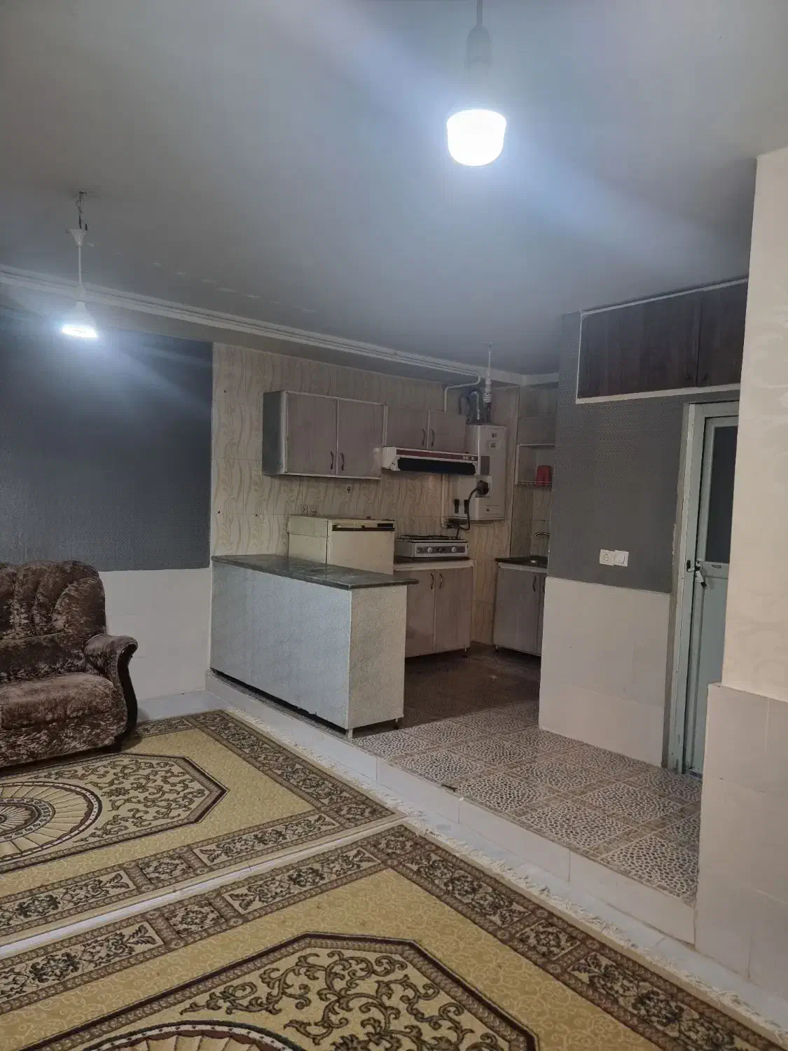 منزل مبله ۱خواب|اجارهٔ کوتاهمدت آپارتمان و سوئیت|شیراز, کوشک میدان|دیوار