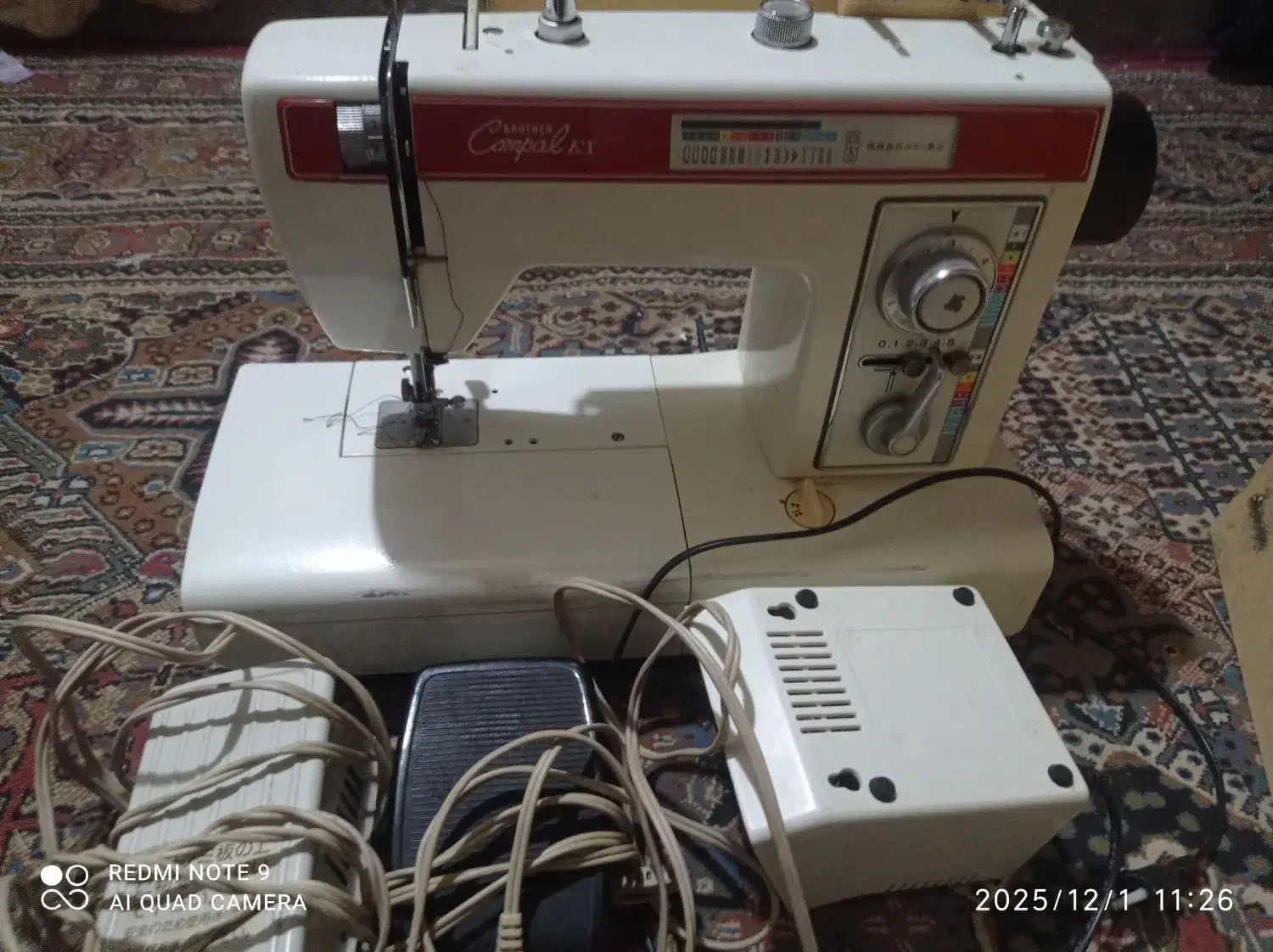 چرخ خیاطی برادر|چرخ خیاطی و ریسندگی|کرباسک, |دیوار